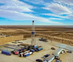 Shale oil and gas fields have evolved into production powerhouses. (Image: felizlife/DigitalVision Vectors/Getty Images)