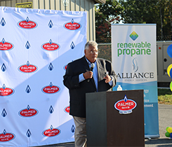 Photo of Peter Iacobucci speaking at a Palmer Gas & Oil ribbon cutting